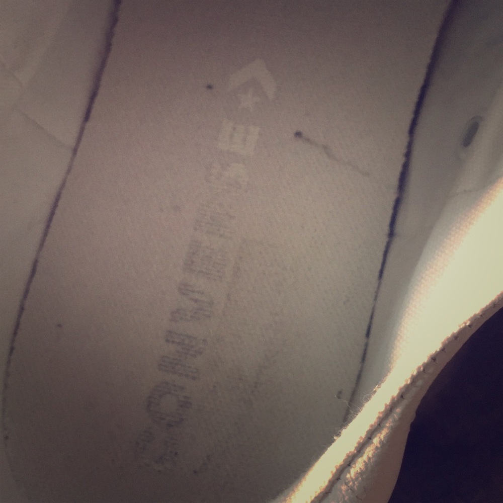 Converse
